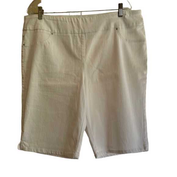Ruby Rd. Pants - Ruby Rd. Classic White Women's Bermuda Shorts Size 18
